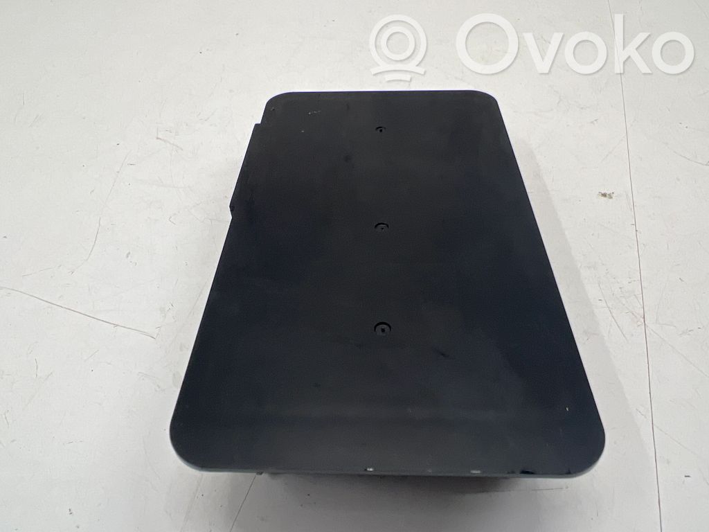 KIA Stinger Wireless charging module 