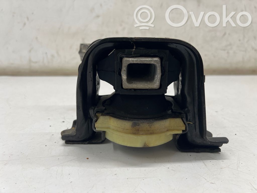 Opel Crossland X Engine mount bracket 