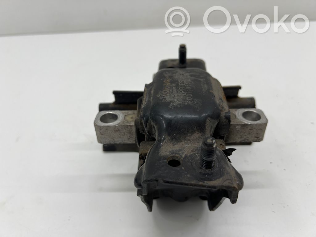 Volkswagen Polo V 6R Moottorin kiinnikekorvake 