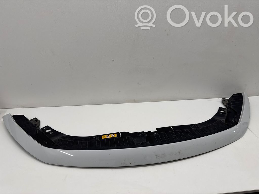 Mercedes-Benz EQA Etupuskuri 
