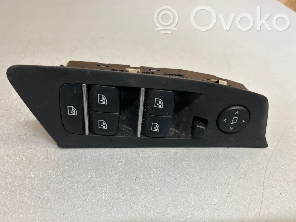 BMW 5 G30 G31 G38 Electric window control switch 