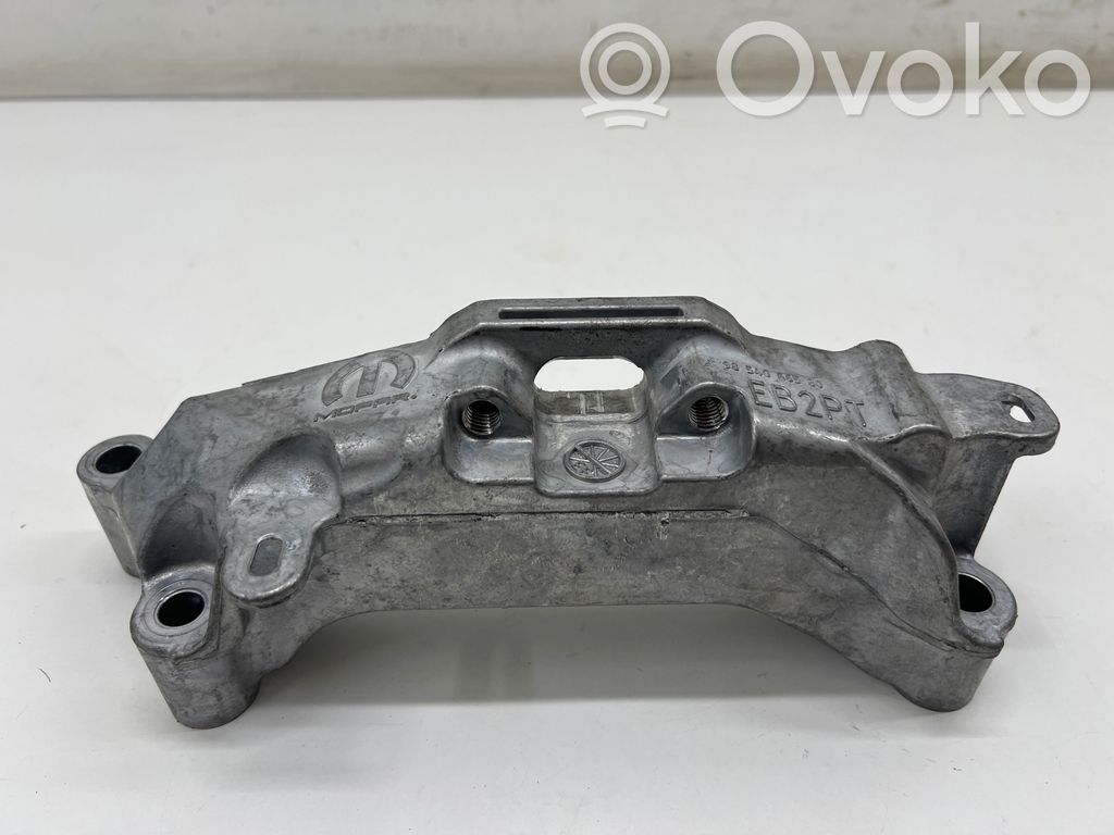 Peugeot 3008 III Engine mounting bracket 