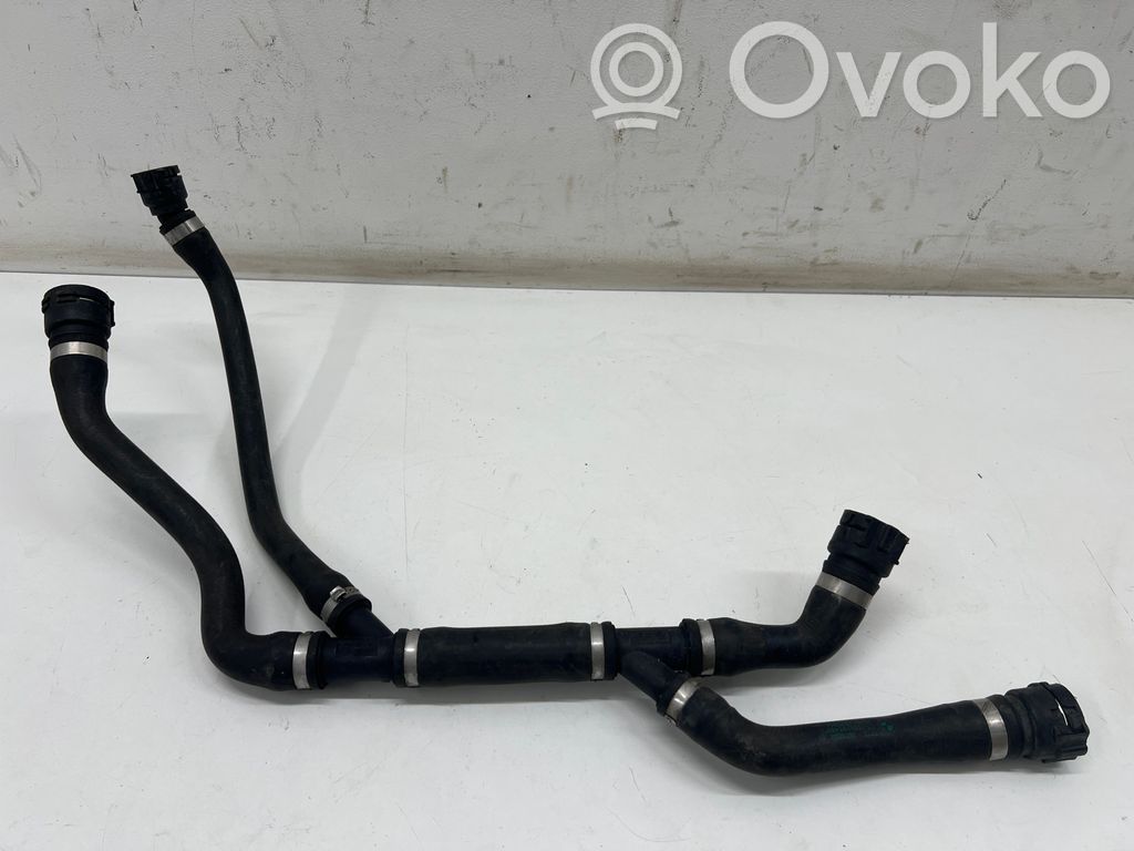 BMW 3 F30 F35 F31 Engine coolant pipe/hose 