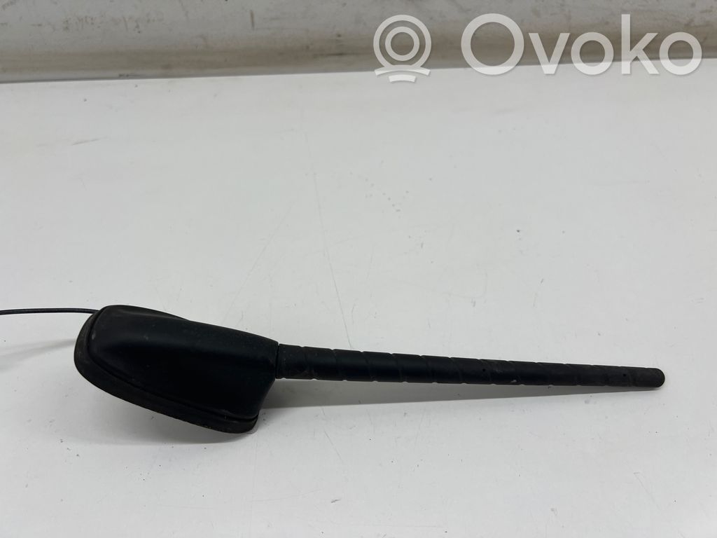 Citroen Berlingo Radion antenni 