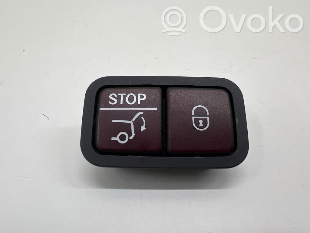 Tailgate/boot open switch button   A2128210551