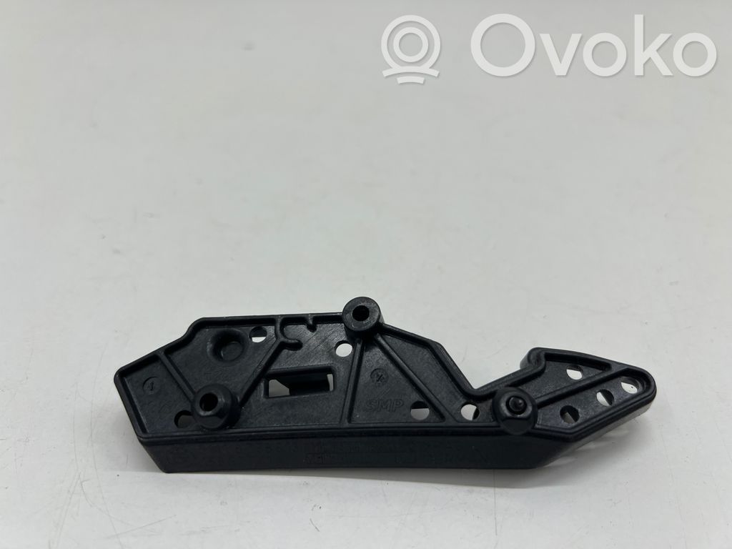 BMW i4 Fender mounting bracket 
