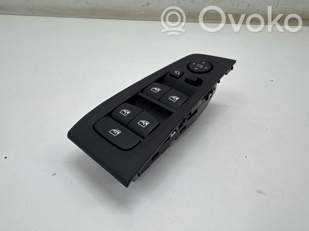 BMW 1 F40 Electric window control switch 