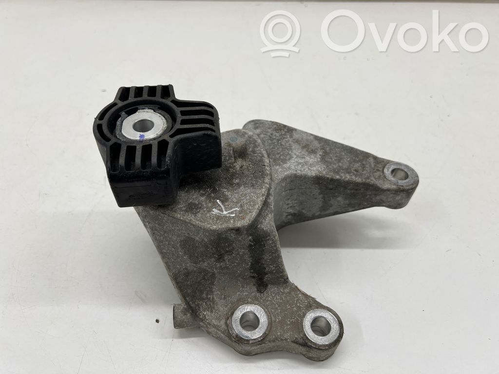 Polestar 2 Engine mounting bracket 