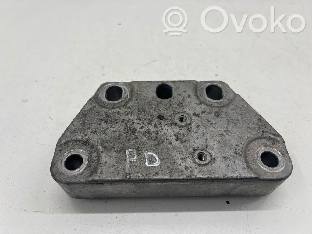 Volkswagen e-Golf Engine mounting bracket 
