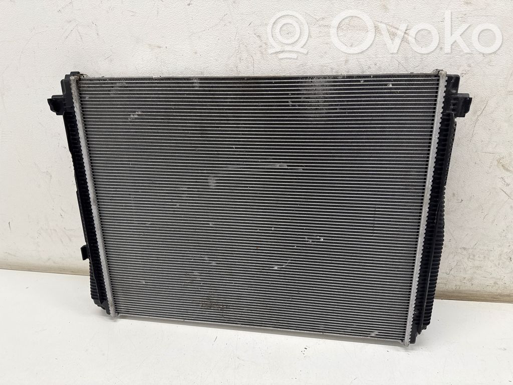 BMW 3 G20 G21 Coolant radiator 