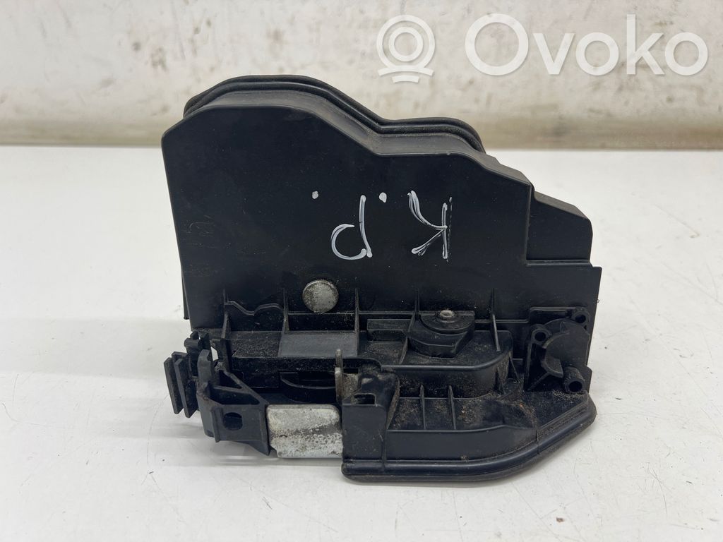 Mini Cooper Countryman R60 Front door lock 