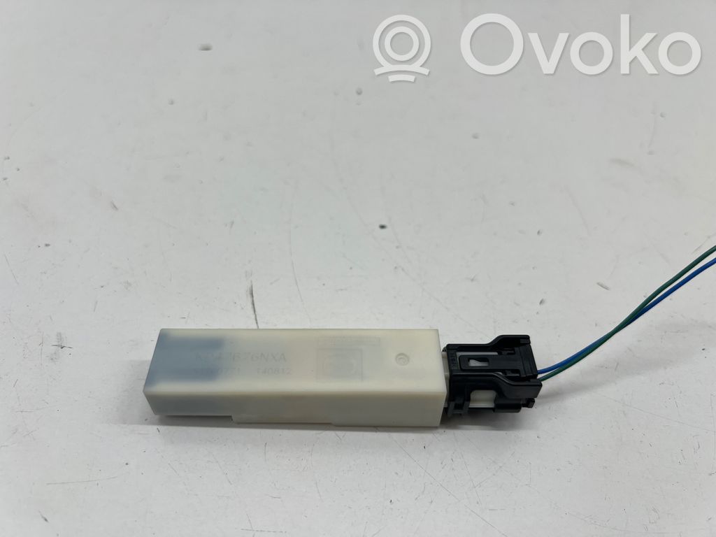 Mazda 3 Keyless system antenna 
