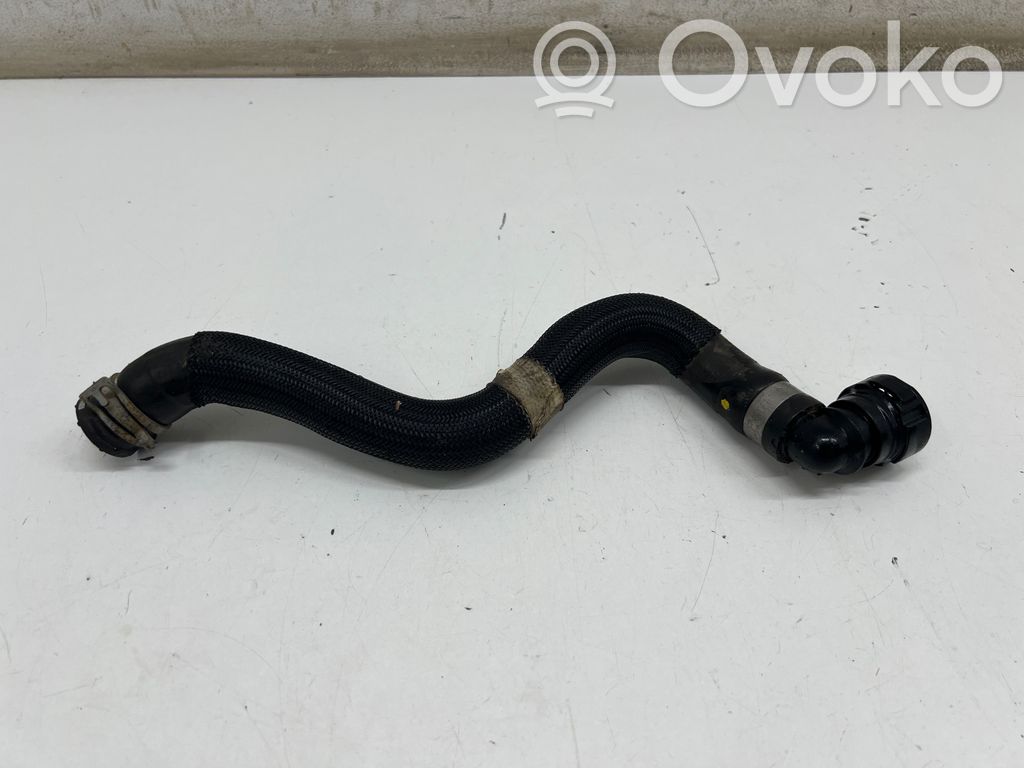Jaguar I-Pace Engine coolant pipe/hose 