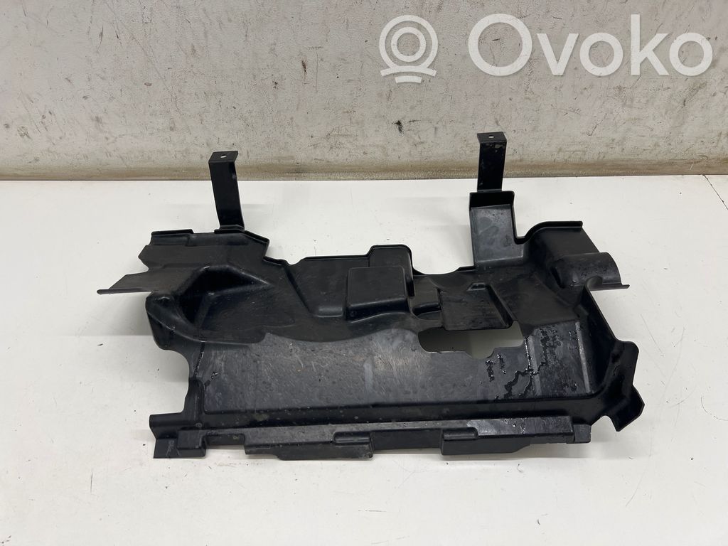 Muu moottoritilan osa   J9D3002A34A