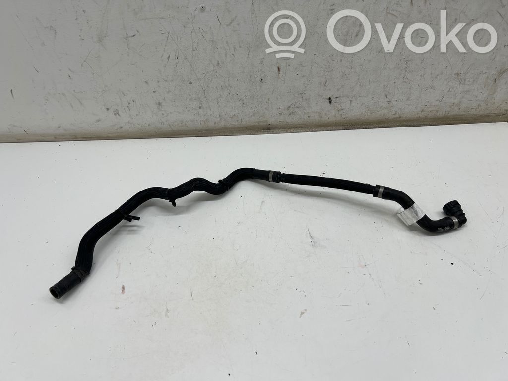 Engine coolant pipe/hose   L9D38D136AC