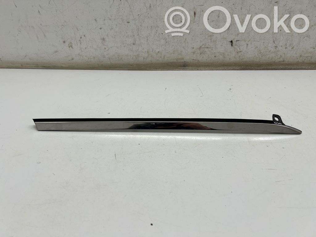 Listwa szyby tylnej   768A56RA0A