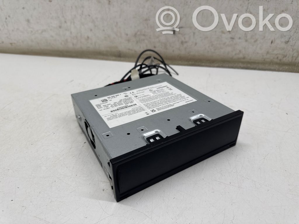Radio / CD-Player / DVD-Player / Navigation   10A035820J