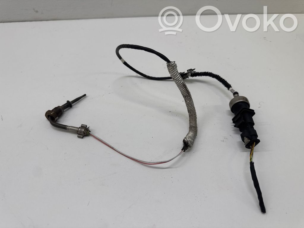 Czujnik temperatury spalin   06K919529A
