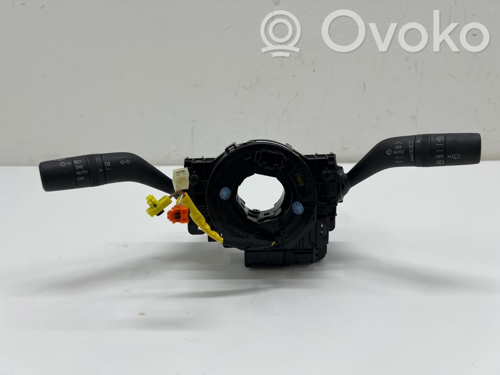 Mazda CX-30 Bloc semnalizator și ștergător parbriz 