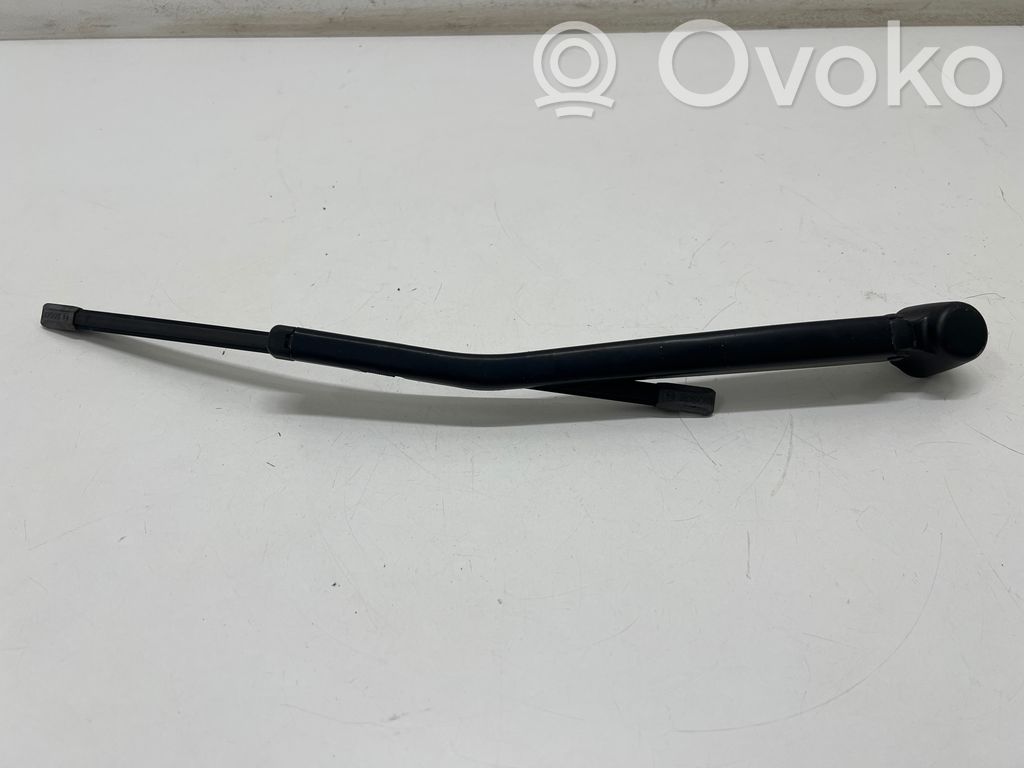 BMW X1 E84 Rear wiper blade arm