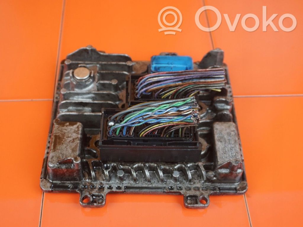 Opel Insignia B Engine control unit/module 