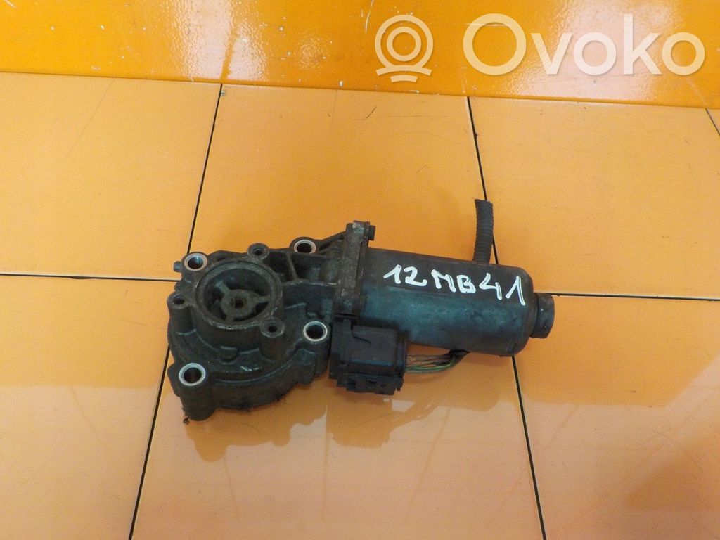 Land Rover Discovery 3 - LR3 Other gearbox part 