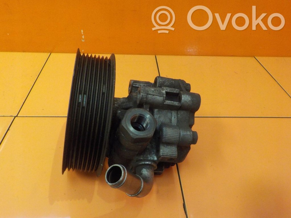 Land Rover Discovery 3 - LR3 Power steering pump 