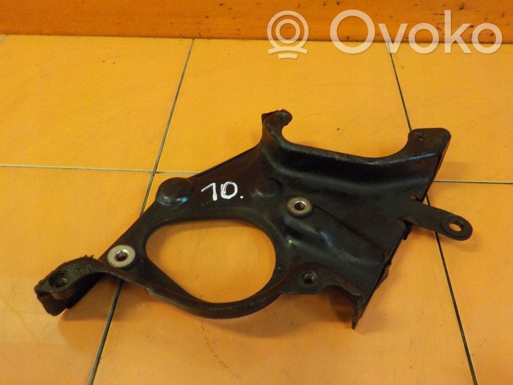 Oil pump   2MB10