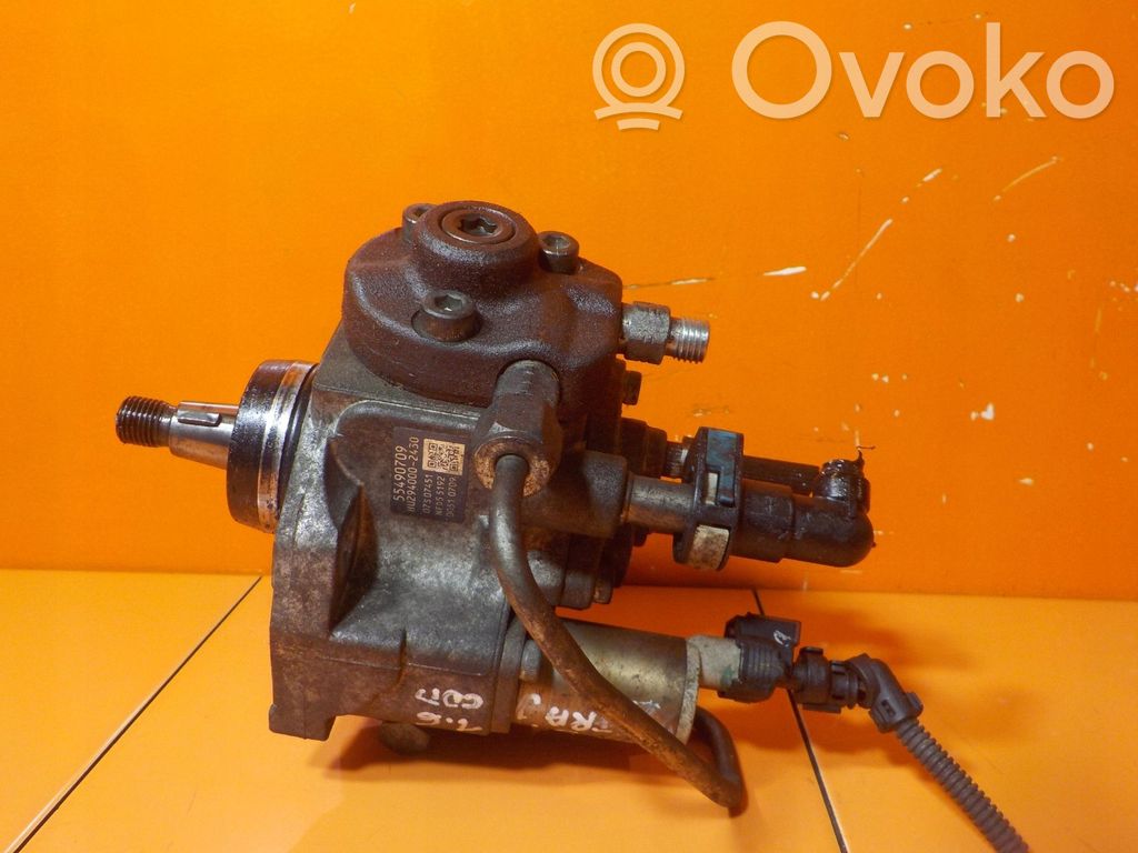 Opel Astra J Fuel injection high pressure pump 