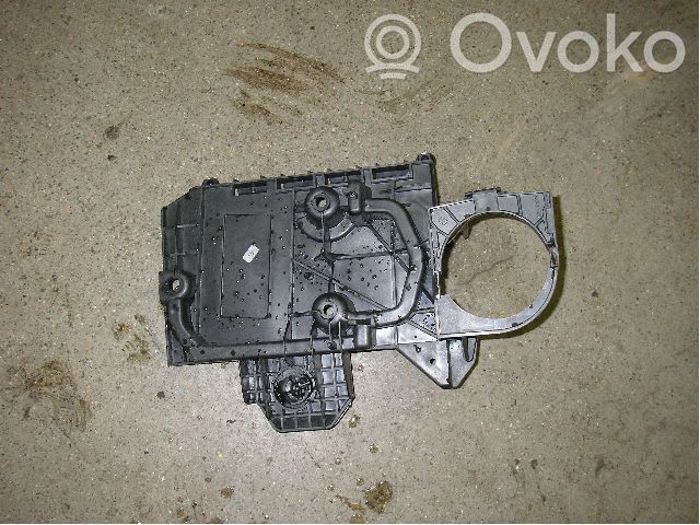 Citroen C5 Akumuliatoriaus tvirtinimo padas 