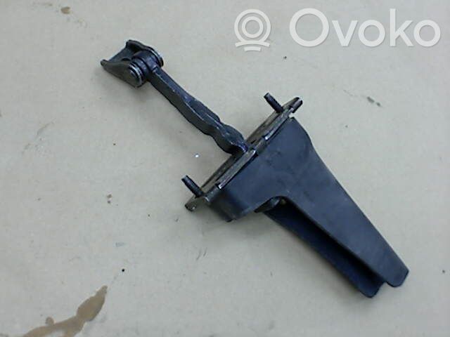 Saab 9-5 Etuoven pidätin 