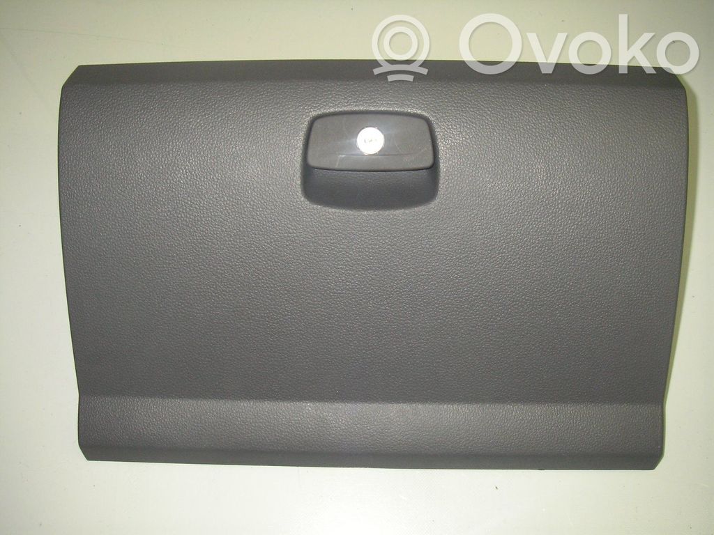 Volkswagen Amarok Juego guantera 