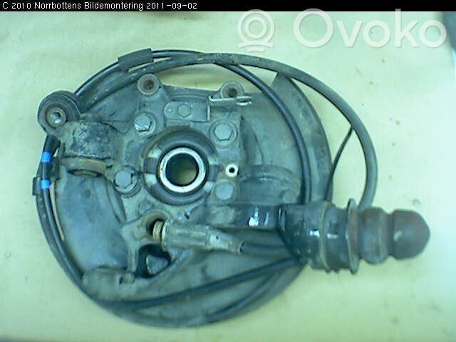 Volvo XC90 Cubo de rueda delantera 