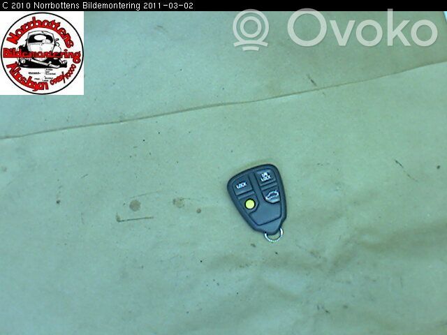 Volvo S60 Ignition key/card 