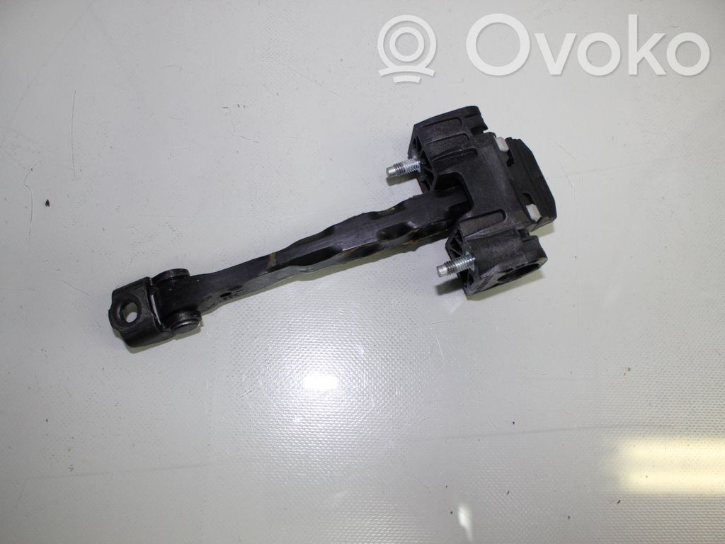 Volvo C30 Etuoven pidätin 