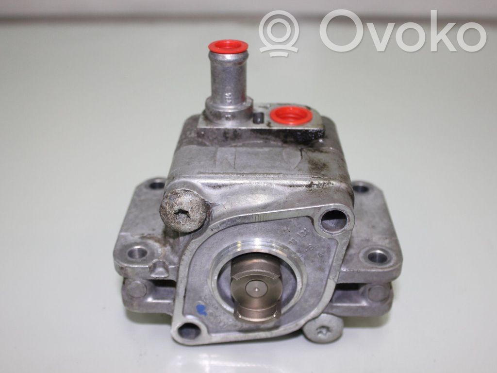 BMW 3 E46 Power steering pump 