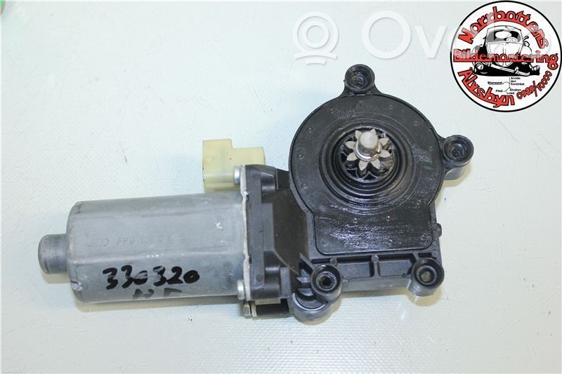 Saab 9-5 Silnik regulatora szyby drzwi przednich 