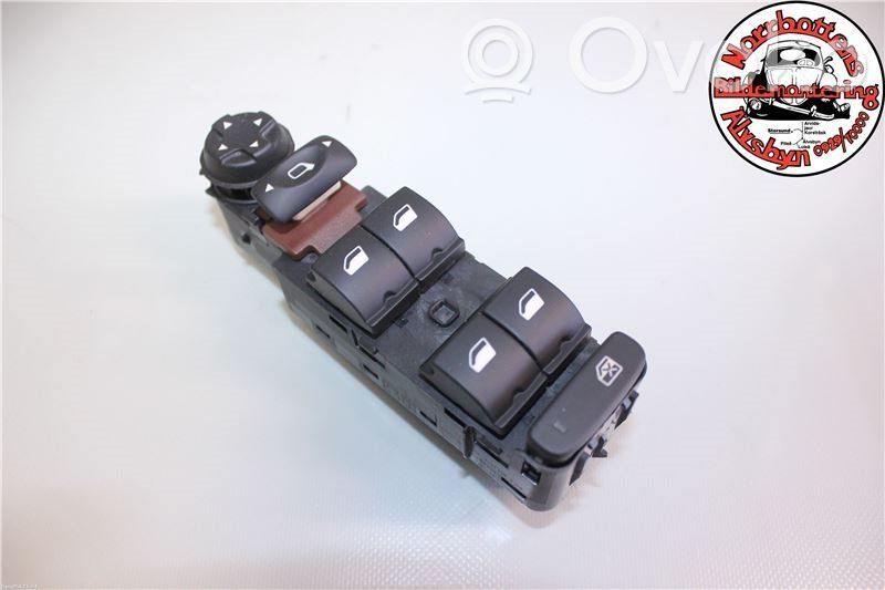 Citroen C4 II Electric window control switch 
