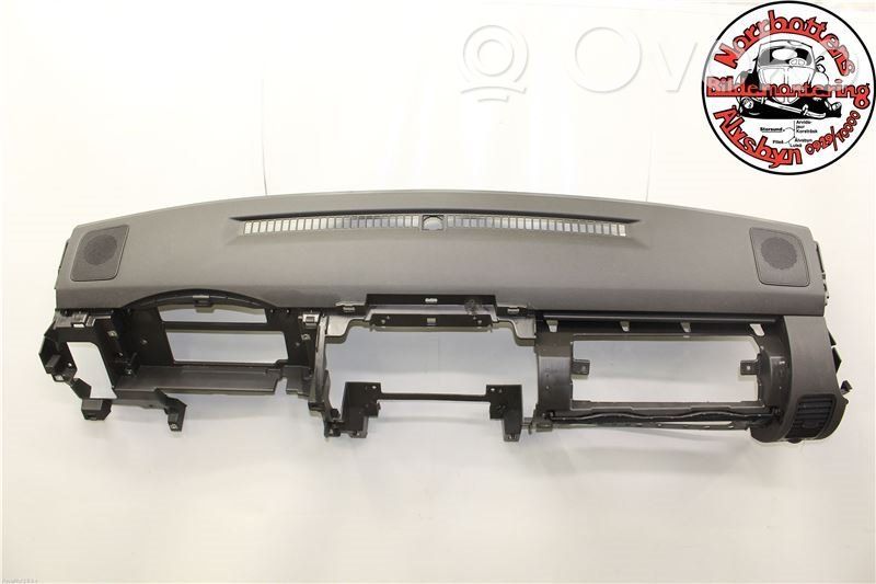 Nissan Pathfinder R51 Bord 