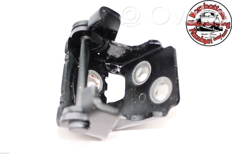 Citroen C5 Front door lower hinge 