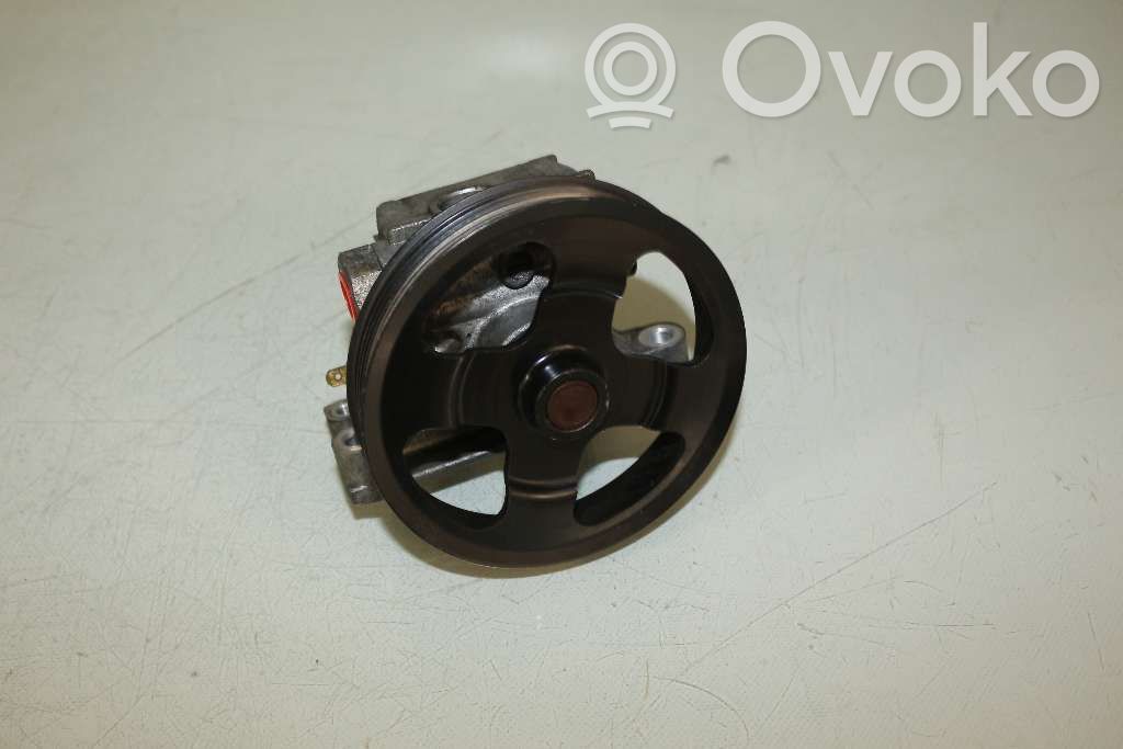 Mazda 6 Ohjaustehostimen pumppu 