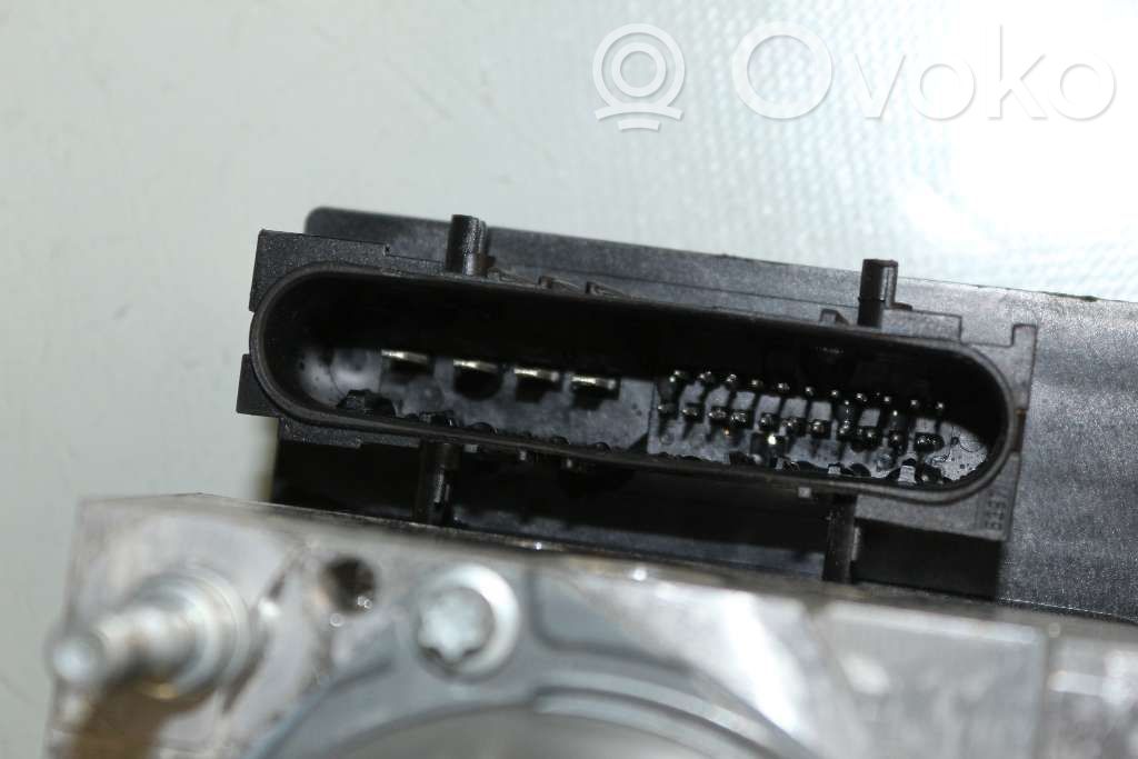 Nissan Note (E11) ABS Blokas 