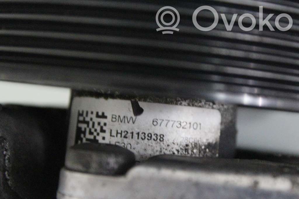BMW 5 E60 E61 Vairo stiprintuvo siurblys 