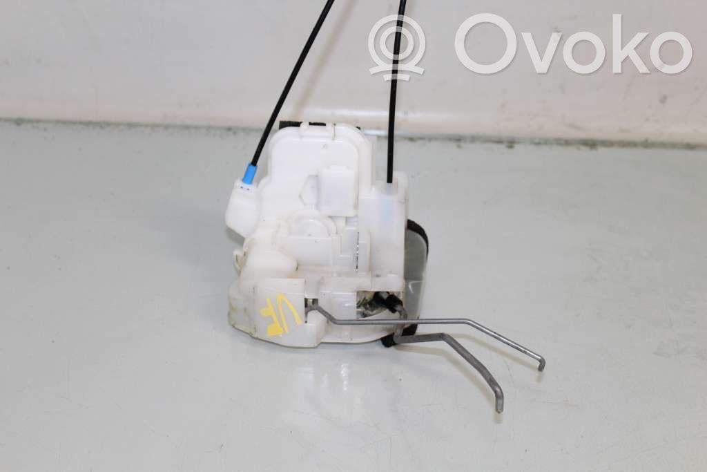 Subaru Outback Front door lock 