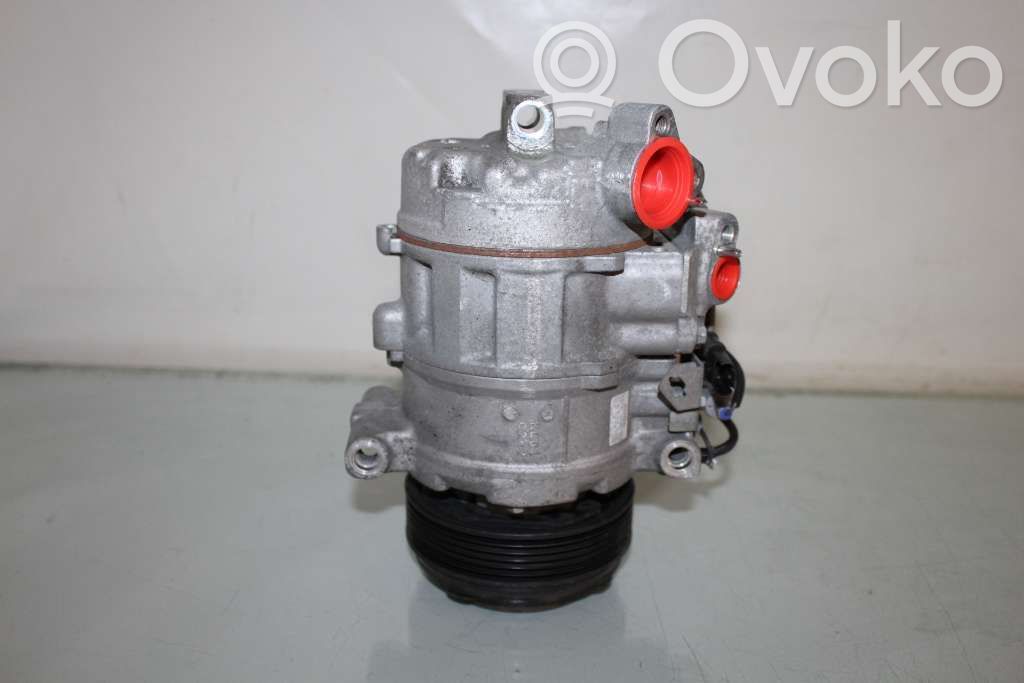 Ilmastointilaitteen kompressorin pumppu (A/C)   64526987862,4472601852