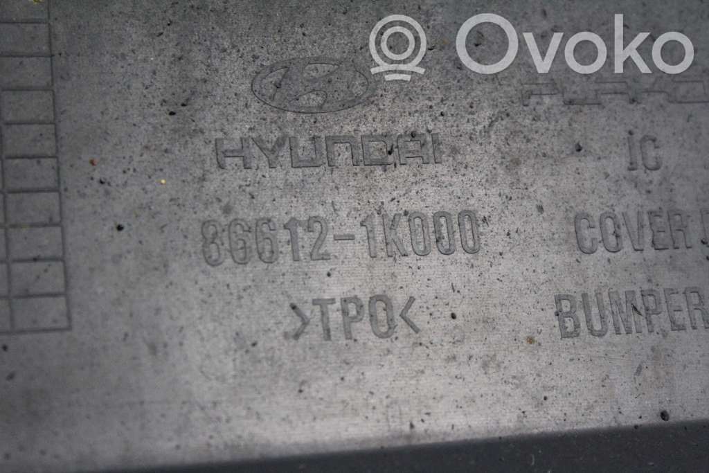 Hyundai ix20 Moldura inferior del parachoques trasero 