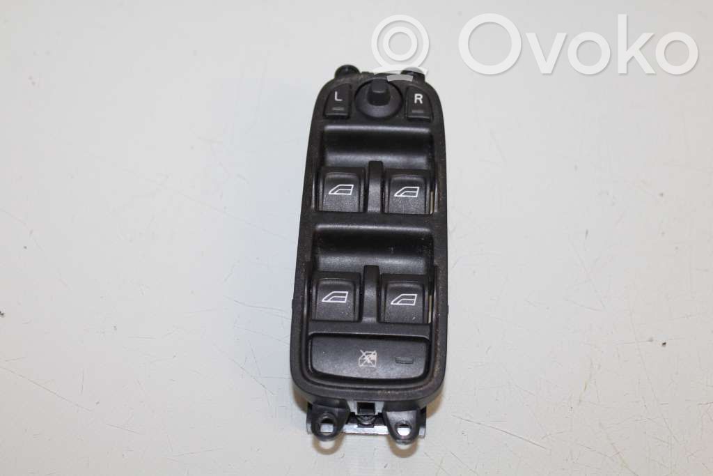 Volvo V50 Electric window control switch 