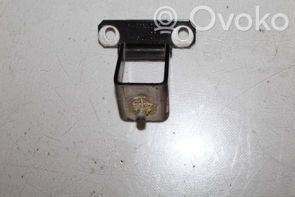 Renault Megane III Tailgate/trunk/boot hinge 