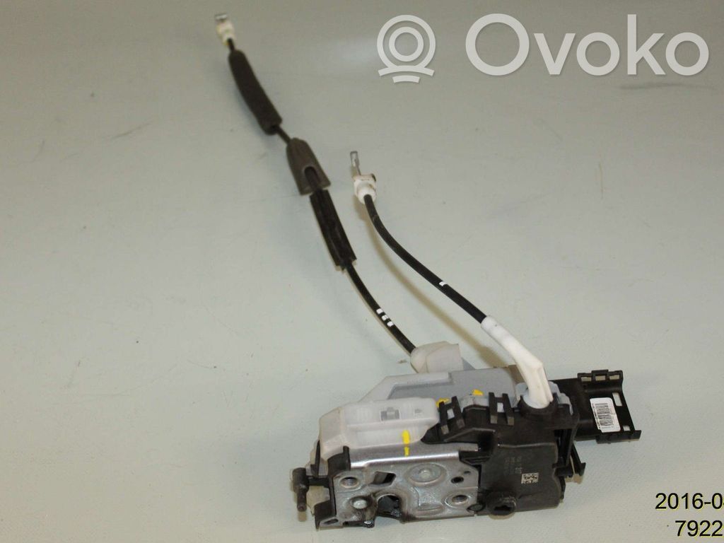 Citroen C3 Zamek drzwi tylnych 