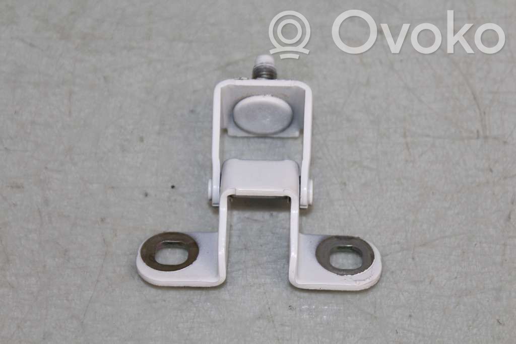 Opel Mokka Tailgate/trunk/boot hinge 